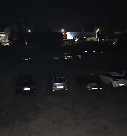 Ekonomic Apartmani Golubovci Esterno foto